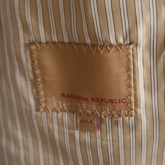 Banana Republic 40S/C - Picture 3 of 4